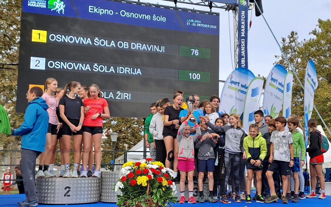 MLADI ŽIROVSKI MARATONCI EKIPNO DOSEGLI ODLIČNO 3. MESTO